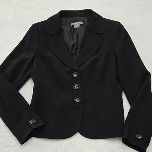Ann Taylor Blazer with Notched‎ Lapel and Tailored Fit, Jacket, Black Size 4